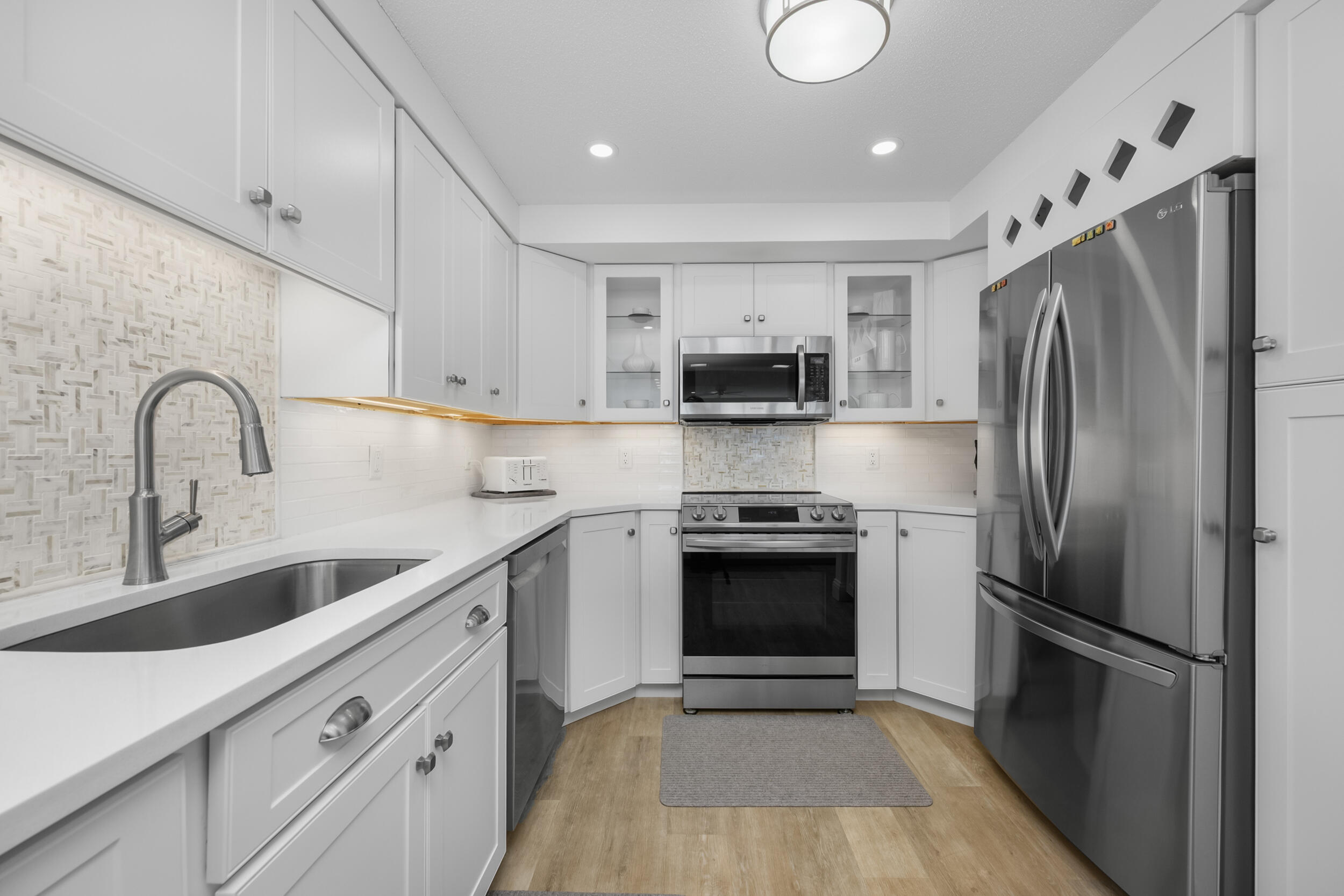 1 Belmont Road, Unit 132 West Harwich, MA 02671 - Photo 10 of 33 DSC_9407 (1)
