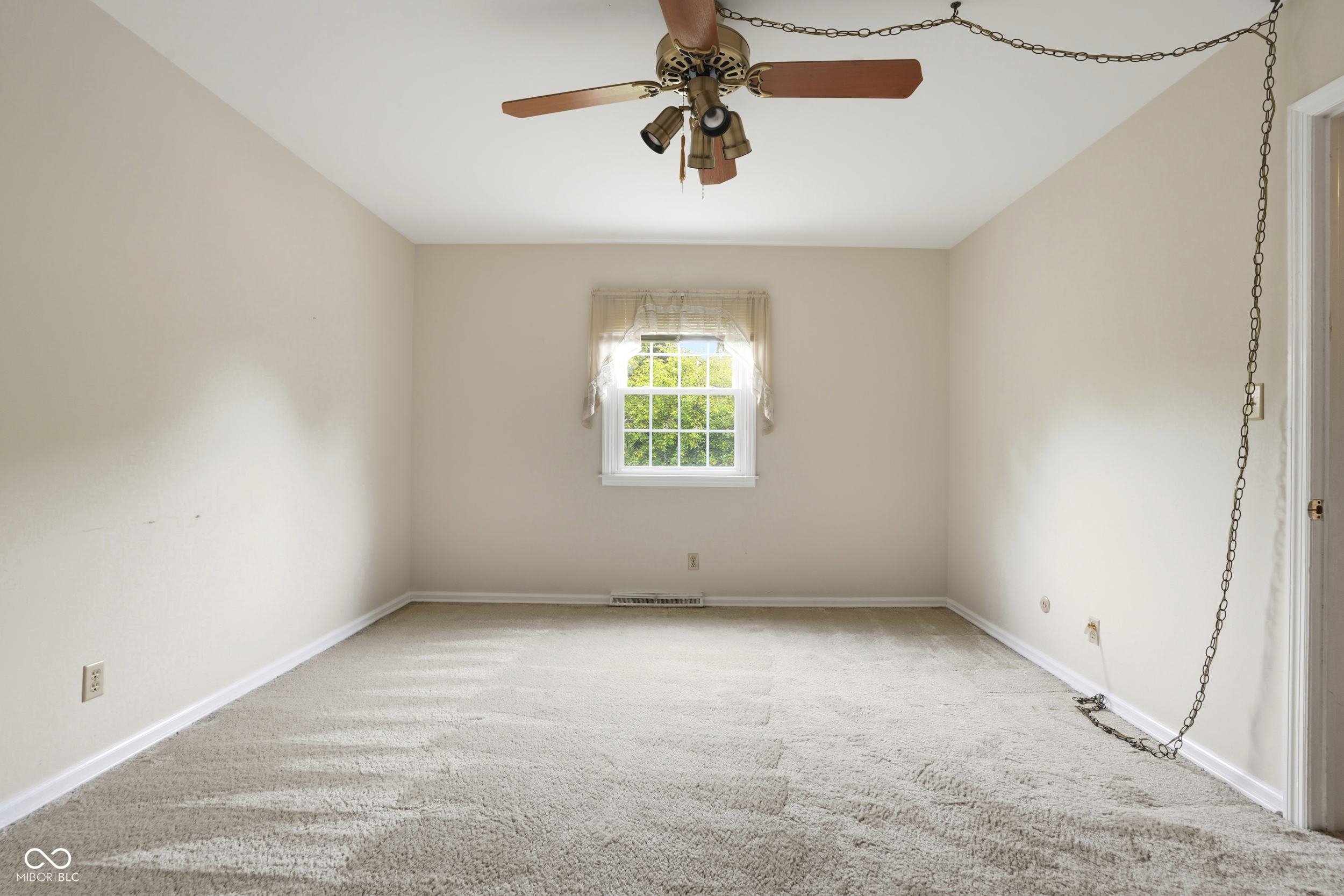 1750 Brewster Road Indianapolis, IN 46260 - Photo 29 of 45 Gallery Image 29