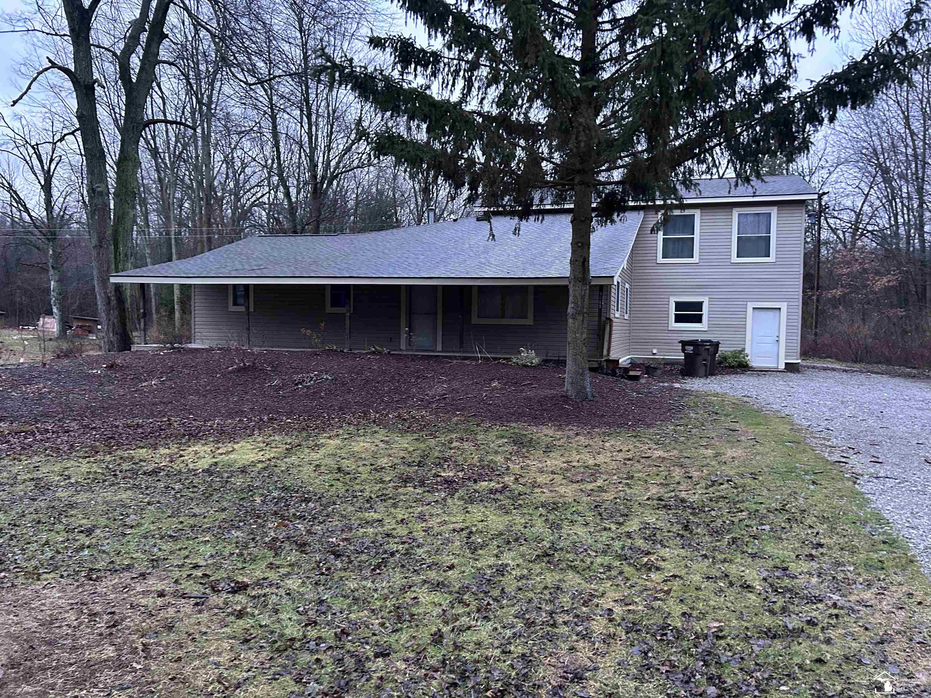 9665 Tuttle Hill Road Maybee, MI 48159 - Photo 2 of 38