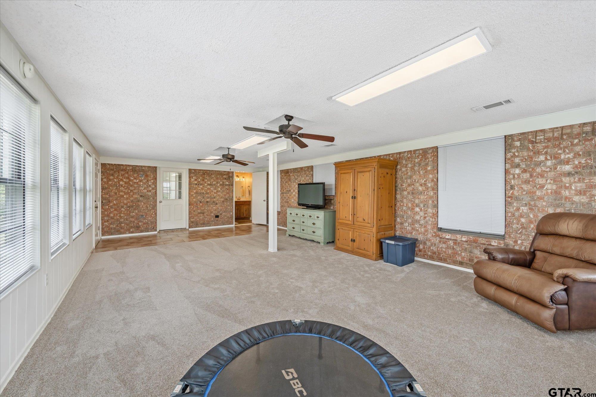 881 VZ County Road Ben Wheeler, TX 75754 - Photo 33 of 47