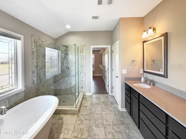 $620,000 | 1703 Glen Shady Boulevard, Knoxville, TN 37922