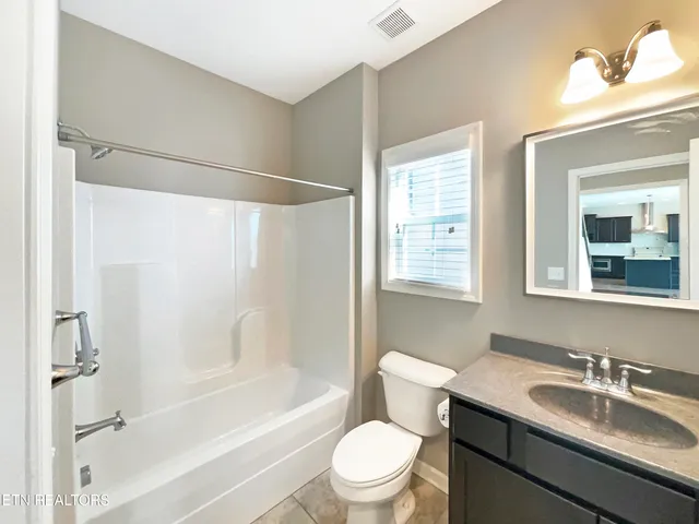 $620,000 | 1703 Glen Shady Boulevard, Knoxville, TN 37922