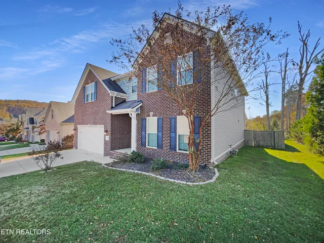 $620,000 | 1703 Glen Shady Boulevard, Knoxville, TN 37922