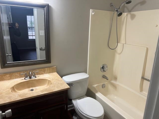 2541 Ray Bluff Road Millington, TN 38053 - Photo 7 of 12 Bathroom with shower / bath combination and vanity