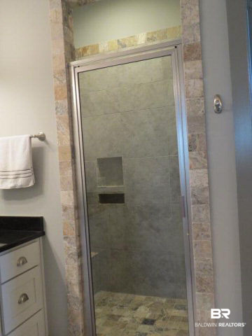 1017 Snapdragon Lane Foley, AL 36535 - Photo 37 of 44 Master shower