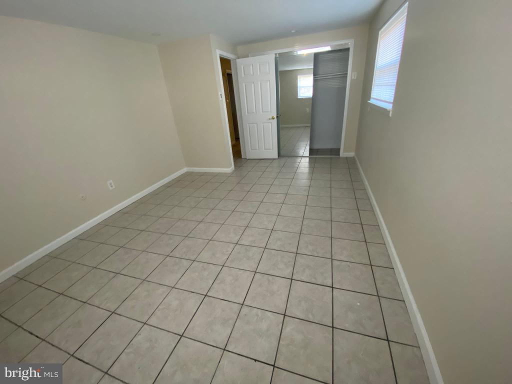 304 University Avenue Pemberton, NJ 08068 - Photo 14 of 18