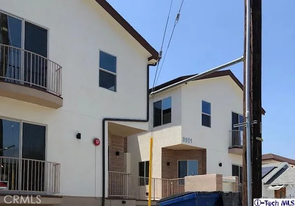 $3,500 | 9951 Marcus Avenue, Unit 103, Tujunga, CA 91042