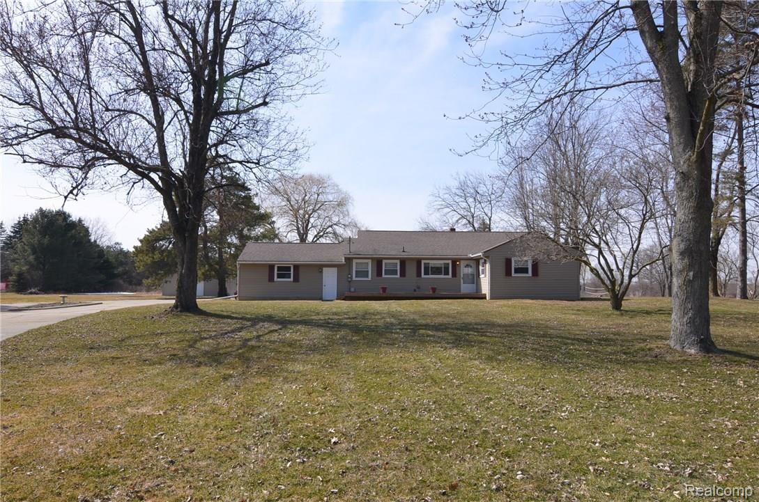 11184 Linden Road Linden, MI 48451 - Photo 1 of 30 READY TO BE YOUR NEXT PLACE TO CALL HOME