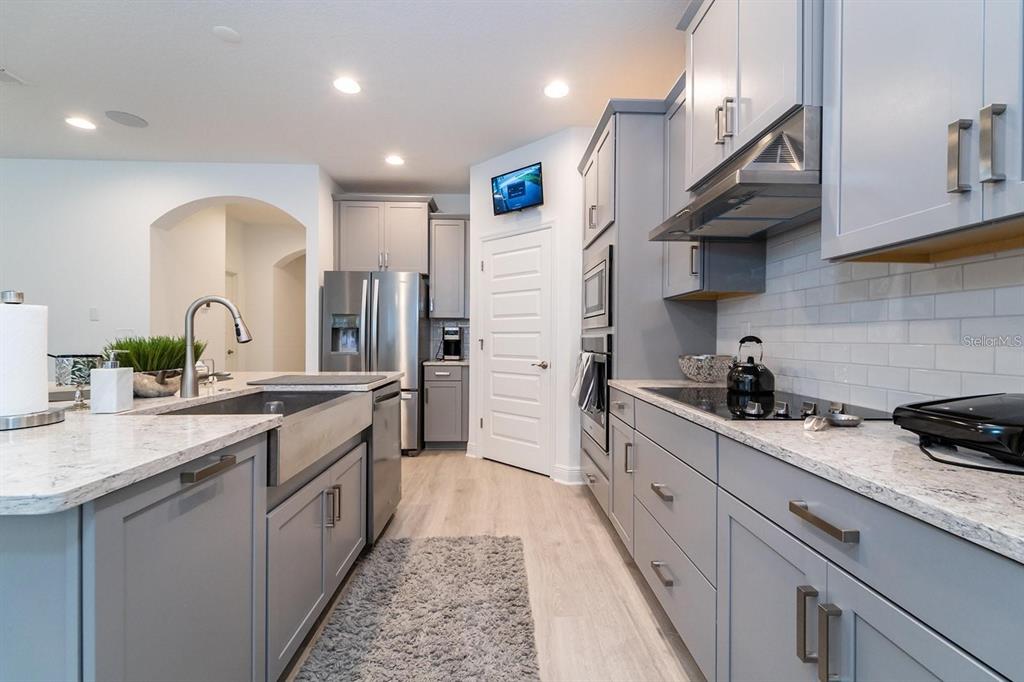 9296 Bolero Road Winter Garden, FL 34787 - Photo 5 of 40