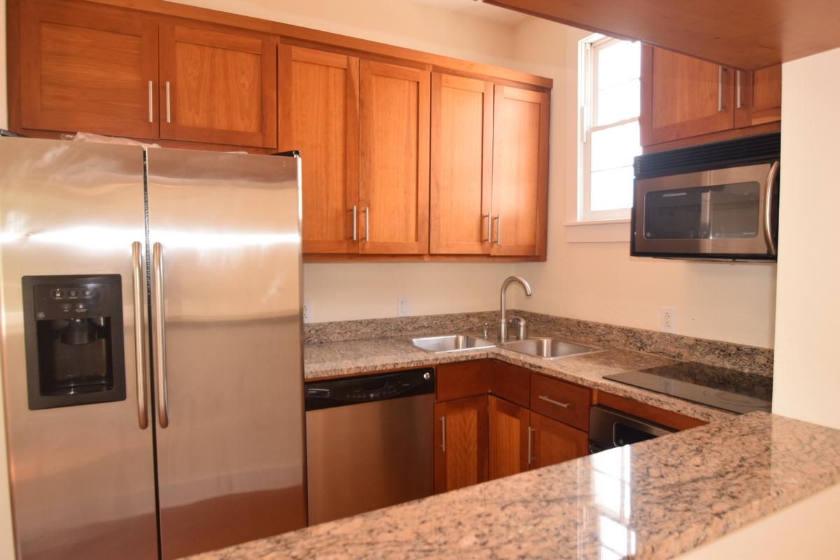 234 Rutledge Avenue, Unit E Charleston, SC 29403 - Photo 10 of 12 10