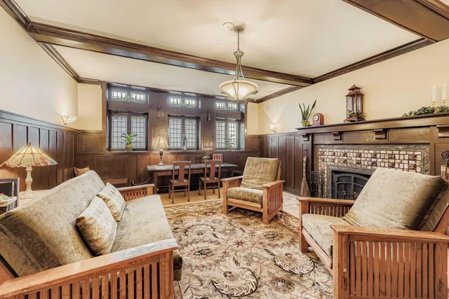 $1,700 | 2219 Pillsbury Avenue, Unit 5, Minneapolis, MN 55404