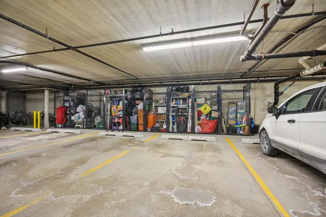 $240,000 | 10720 South Washington Street, Unit 406, Oak Lawn, IL 60453