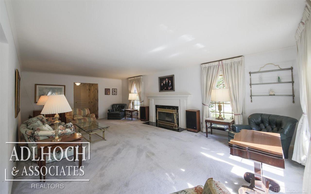 109 Handy Road Grosse Pointe Farms, MI 48236 - Photo 8 of 19