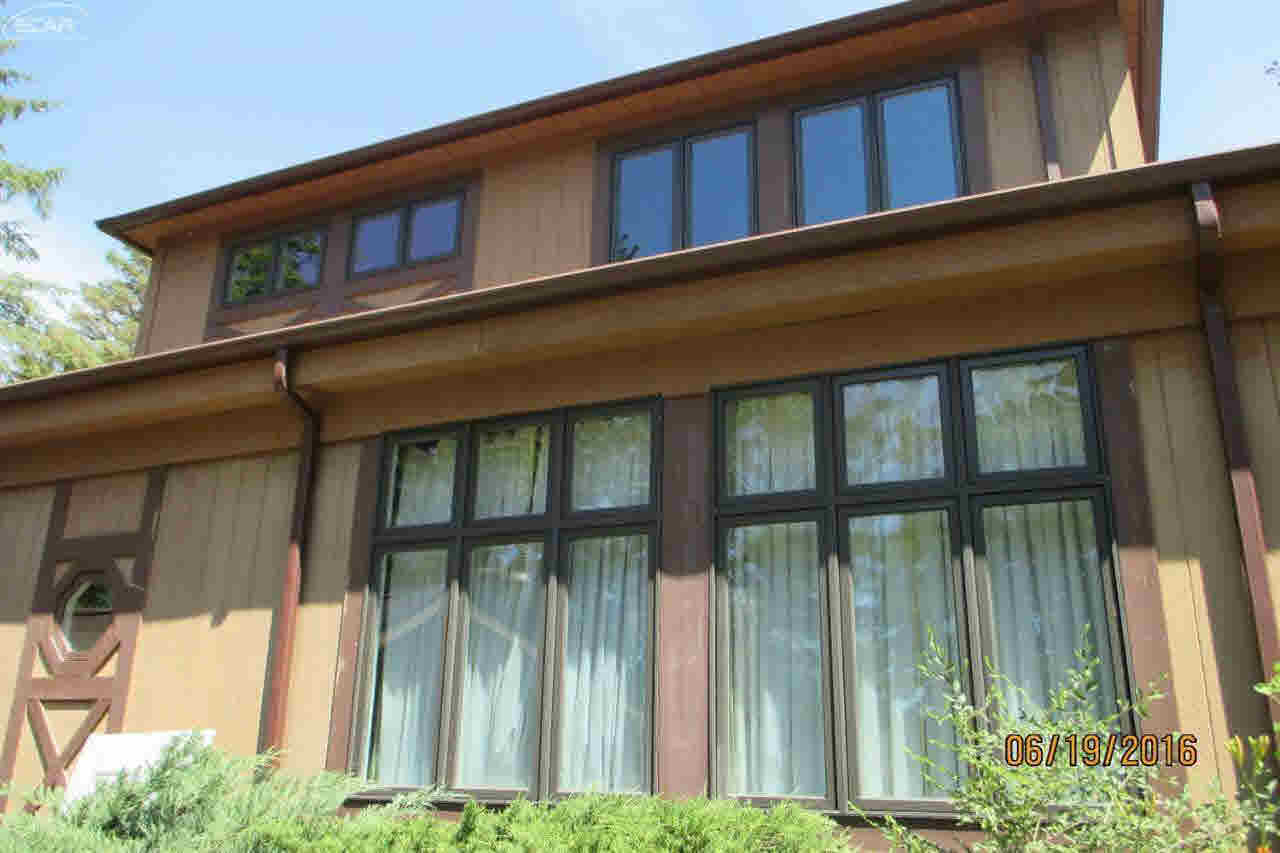 5275 Beecher Road Flint, MI 48532 - Photo 5 of 19 21179051-4.JPG