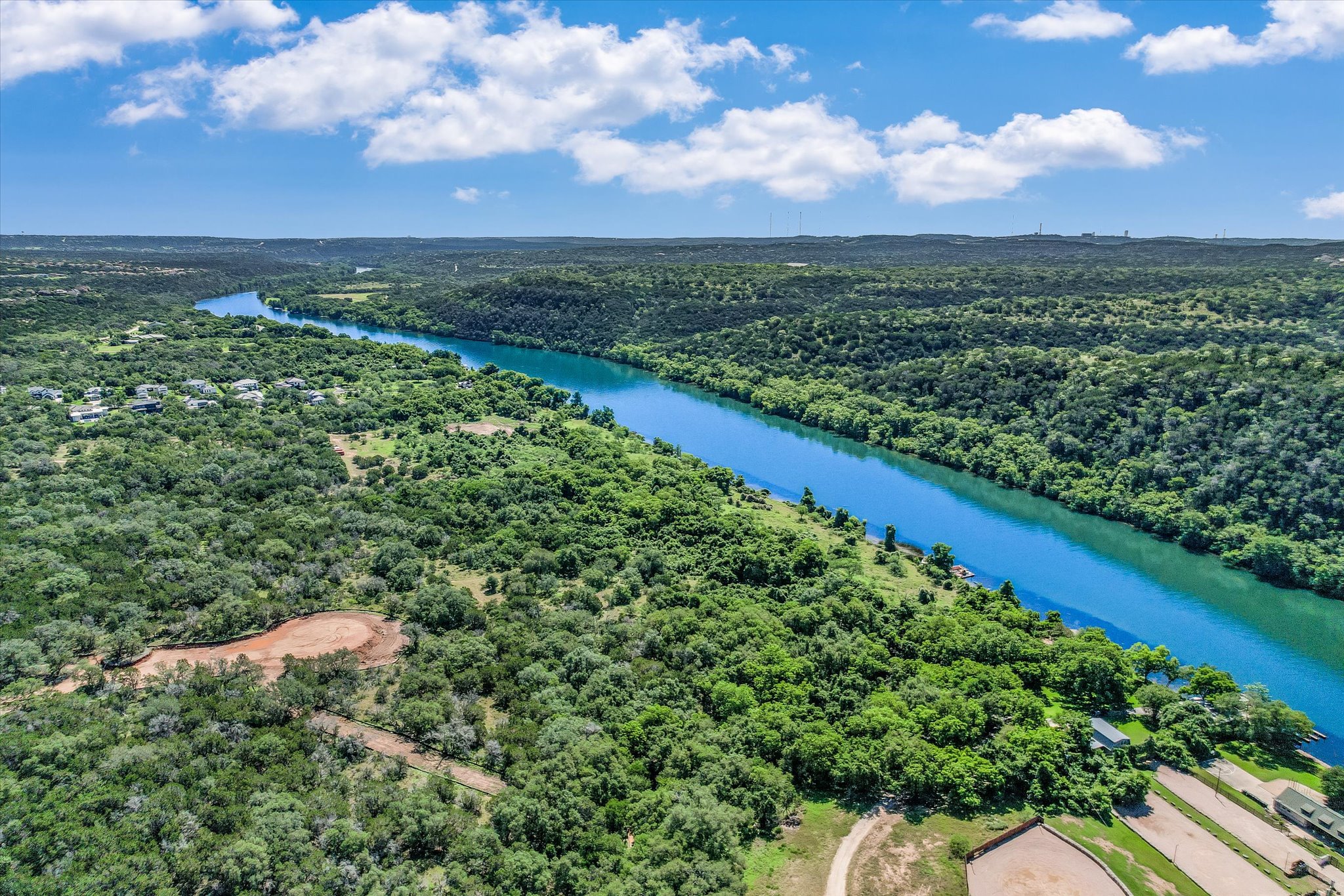 900 North Quinlan Park Road Austin, TX 78732 - Photo 2 of 10 a view of a city