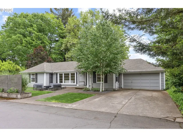 $899,000 | 8120 Southwest Maple Drive, Portland, OR 97225