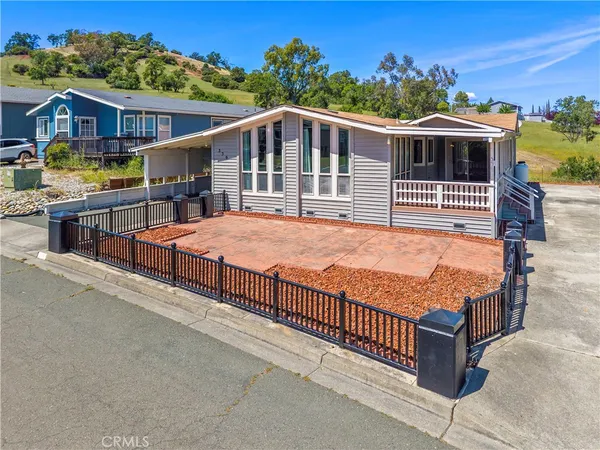 $299,000 | 336 Walnut Drive, Lakeport, CA 95453