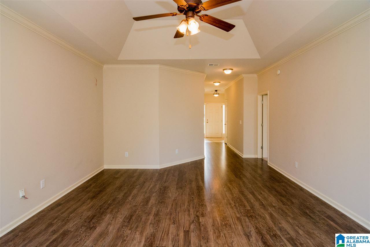 835 Barkley Drive Alabaster, AL 35007 - Photo 3 of 25