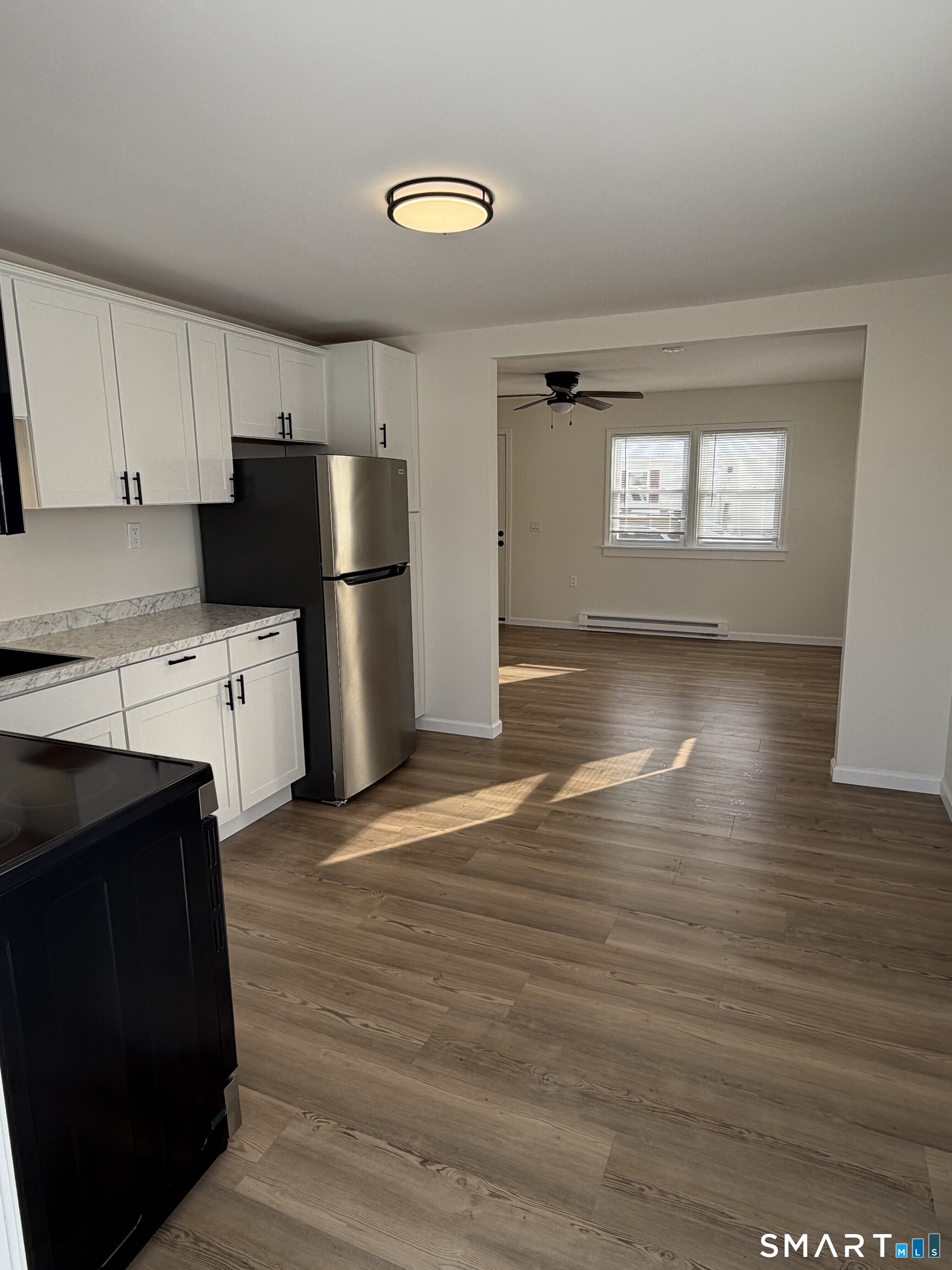 2 Waco Court Groton, CT 06340 - Photo 2 of 8