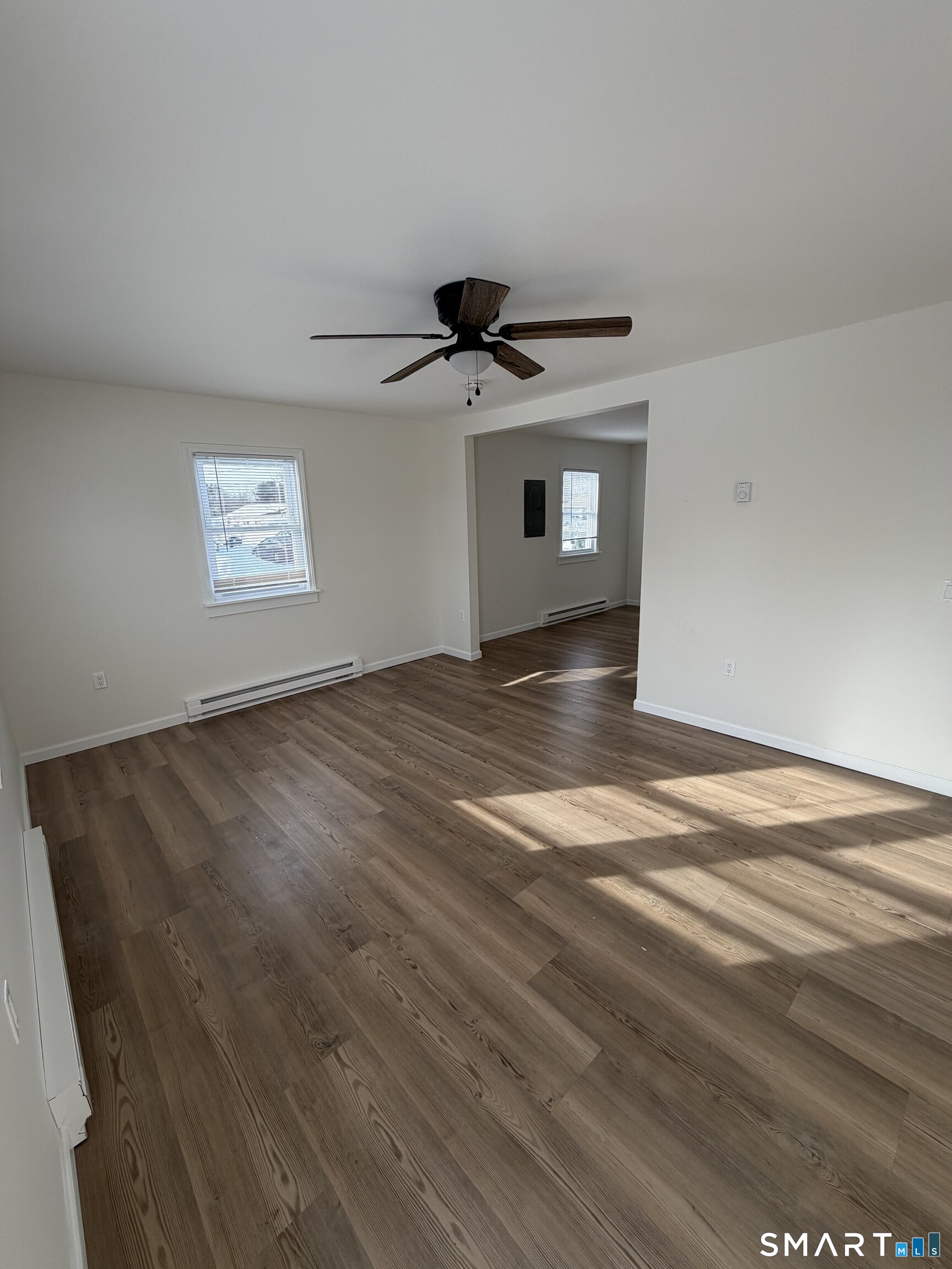 2 Waco Court Groton, CT 06340 - Photo 3 of 8