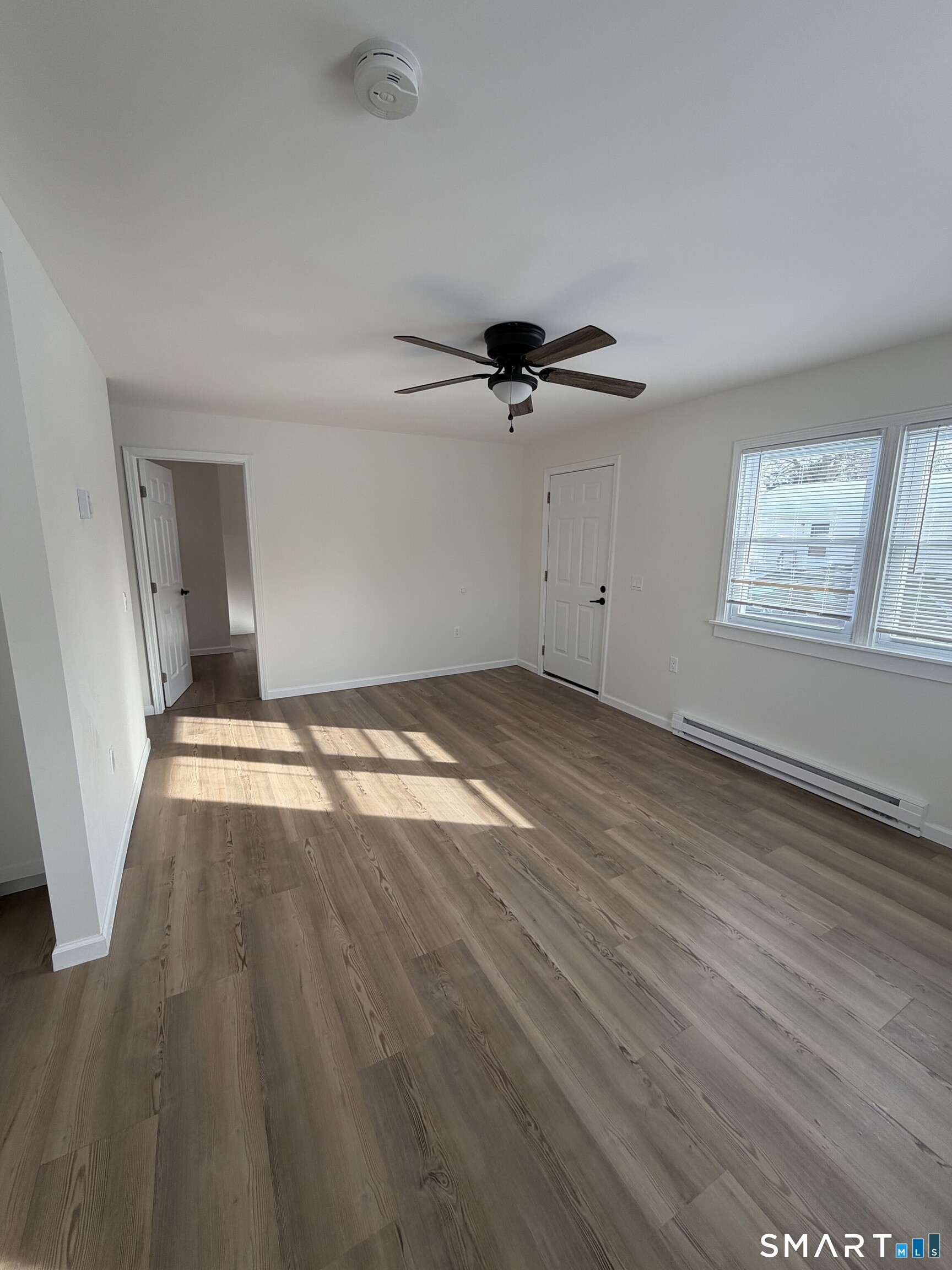 2 Waco Court Groton, CT 06340 - Photo 4 of 8