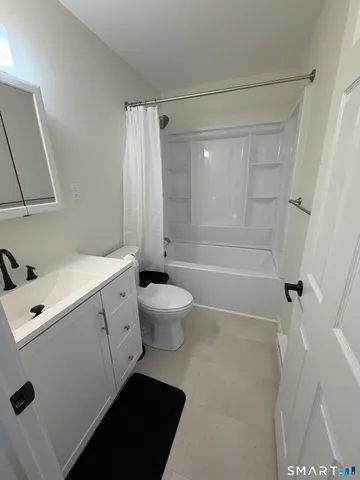 $2,000 | 2 Waco Court, Groton, CT 06340