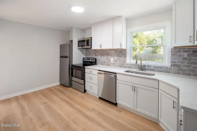 $269,999 | 35 Virginia Boulevard, Glenville, NY 12302