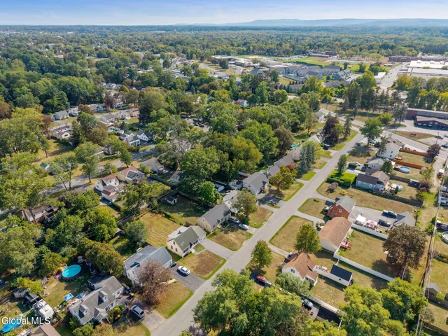 $269,999 | 35 Virginia Boulevard, Glenville, NY 12302