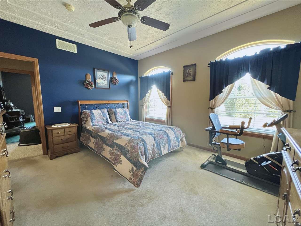 18663 Rome Road Hudson, MI 49247 - Photo 24 of 45 50062604-23.JPG