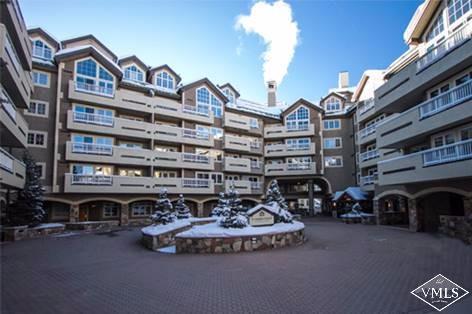210 Offerson Road, Unit 308WEEK 51 Beaver Creek, CO 81620 - Photo 2 of 20 a front view of a building with parking space
