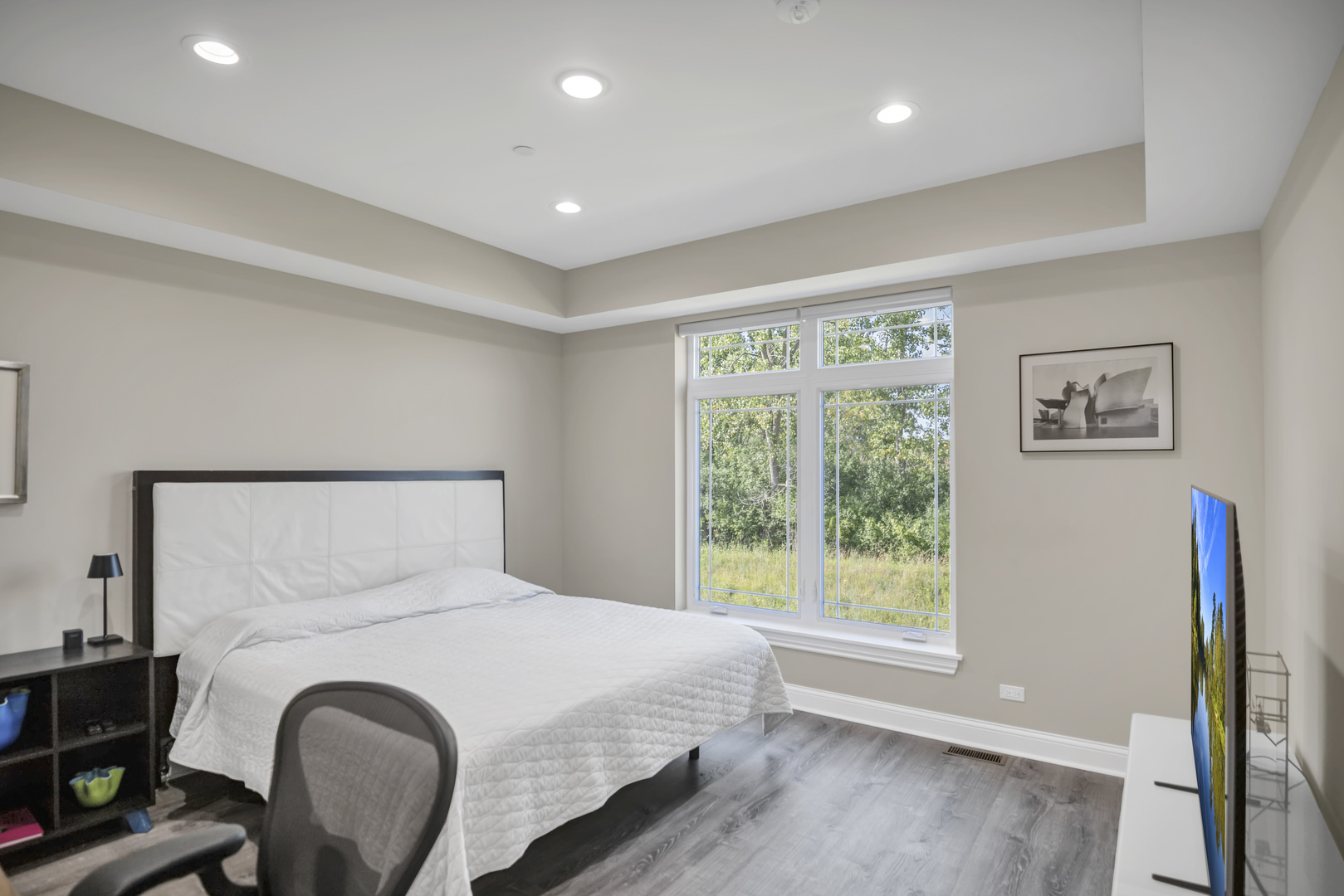 70 Prairie Court Wheeling, IL 60090 - Photo 13 of 44 a bedroom with a bed and a window