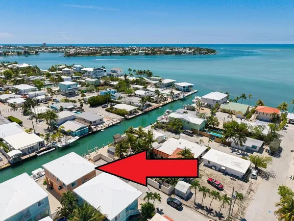 $1,299,900 | 11284 3rd Avenue Ocean, Marathon, FL 33050