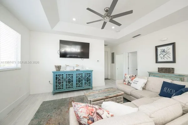 $1,299,900 | 11284 3rd Avenue Ocean, Marathon, FL 33050