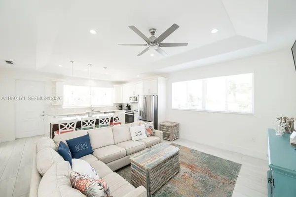 $1,299,900 | 11284 3rd Avenue Ocean, Marathon, FL 33050