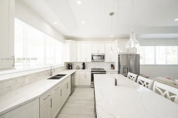 $1,299,900 | 11284 3rd Avenue Ocean, Marathon, FL 33050