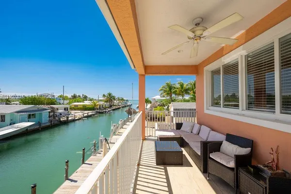 $1,299,900 | 11284 3rd Avenue Ocean, Marathon, FL 33050