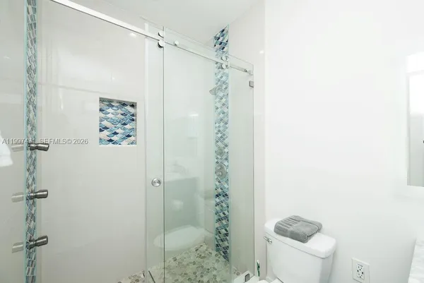 $1,299,900 | 11284 3rd Avenue Ocean, Marathon, FL 33050