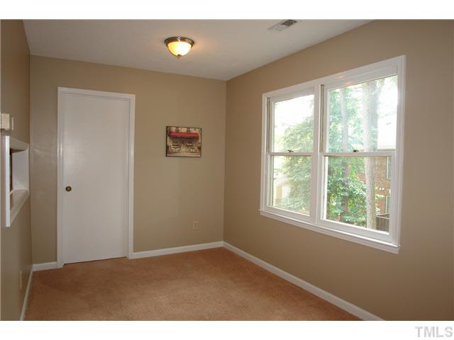 3233 Mill Run, Unit 3233 Raleigh, NC 27612 - Photo 7 of 18 Photo 7
