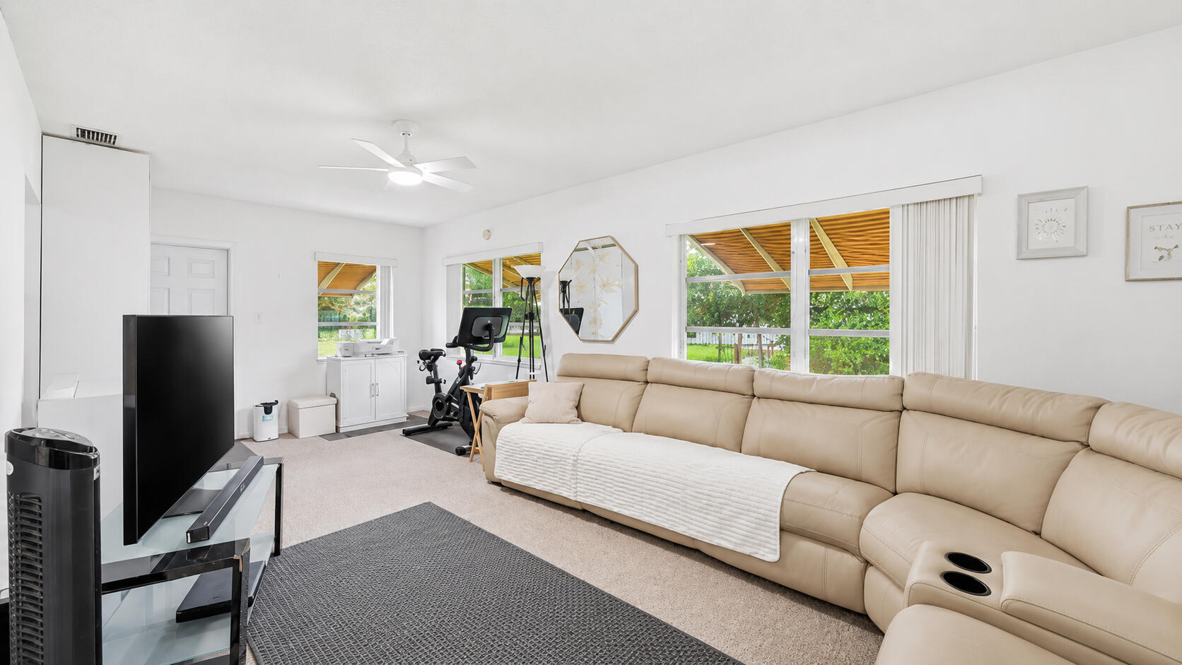 9505 Northwest 73rd Street Tamarac, FL 33321 - Photo 16 of 48 JPEG image-4D33-8514-4F-0