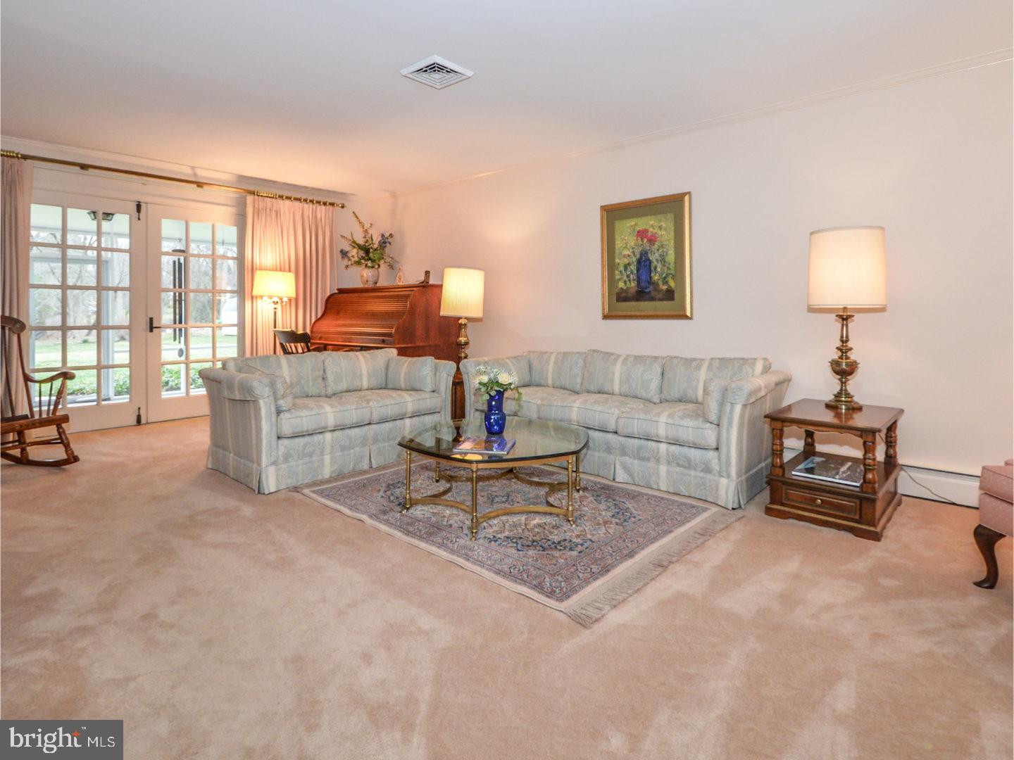 20 Pine Valley Road Doylestown, PA 18901 - Photo 15 of 25 Living Room