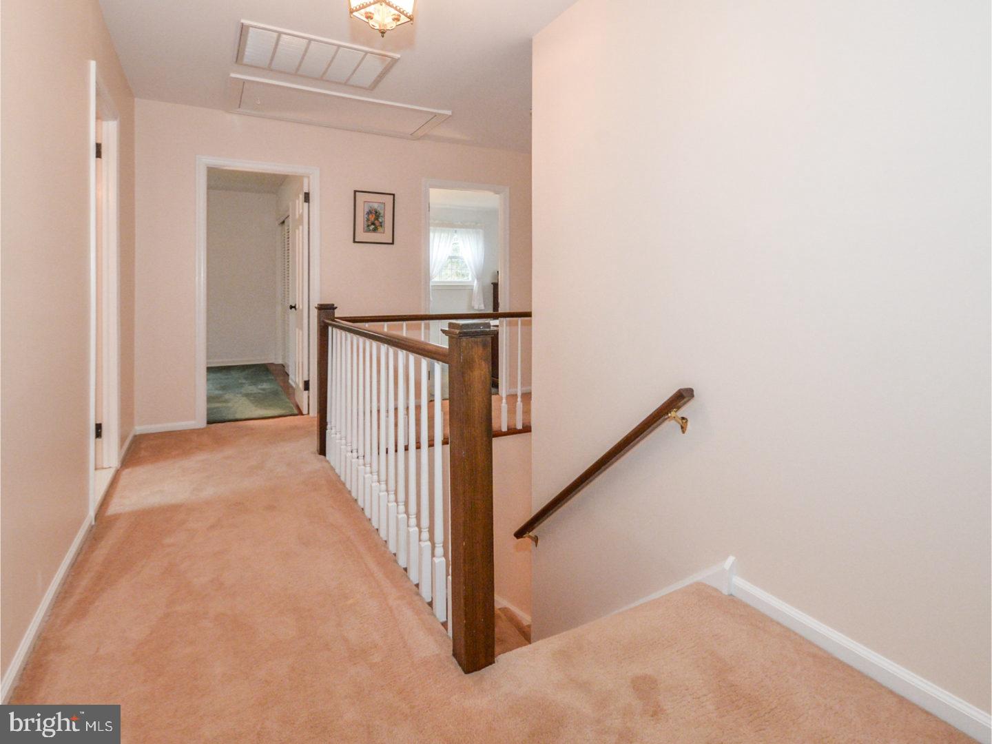20 Pine Valley Road Doylestown, PA 18901 - Photo 16 of 25 Hallway