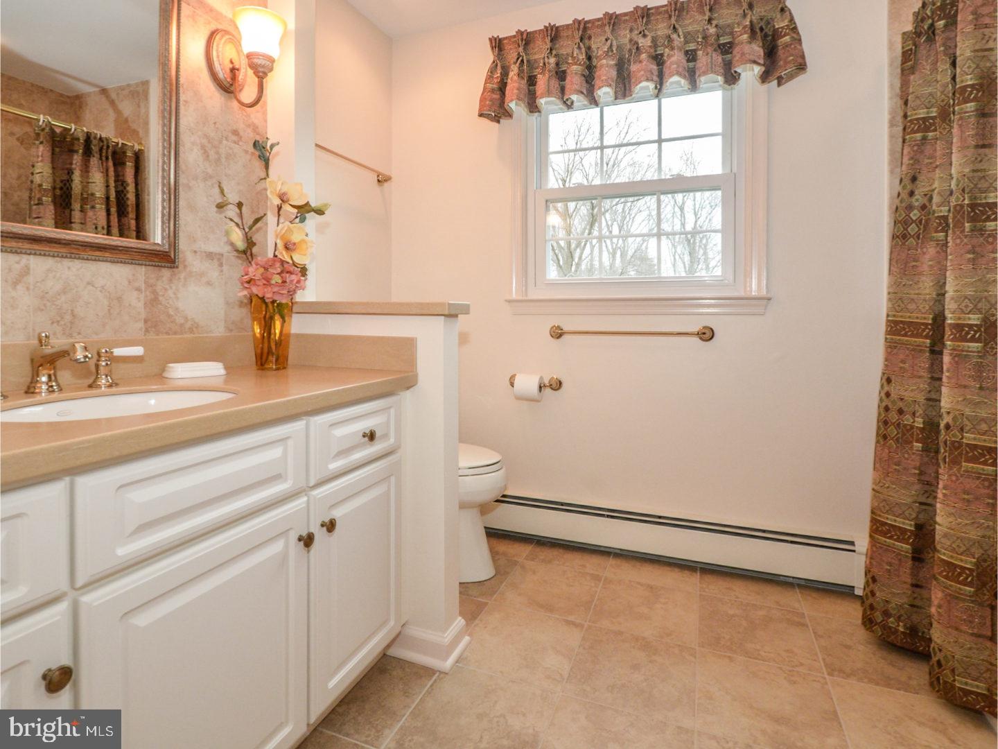 20 Pine Valley Road Doylestown, PA 18901 - Photo 17 of 25 Bathroom