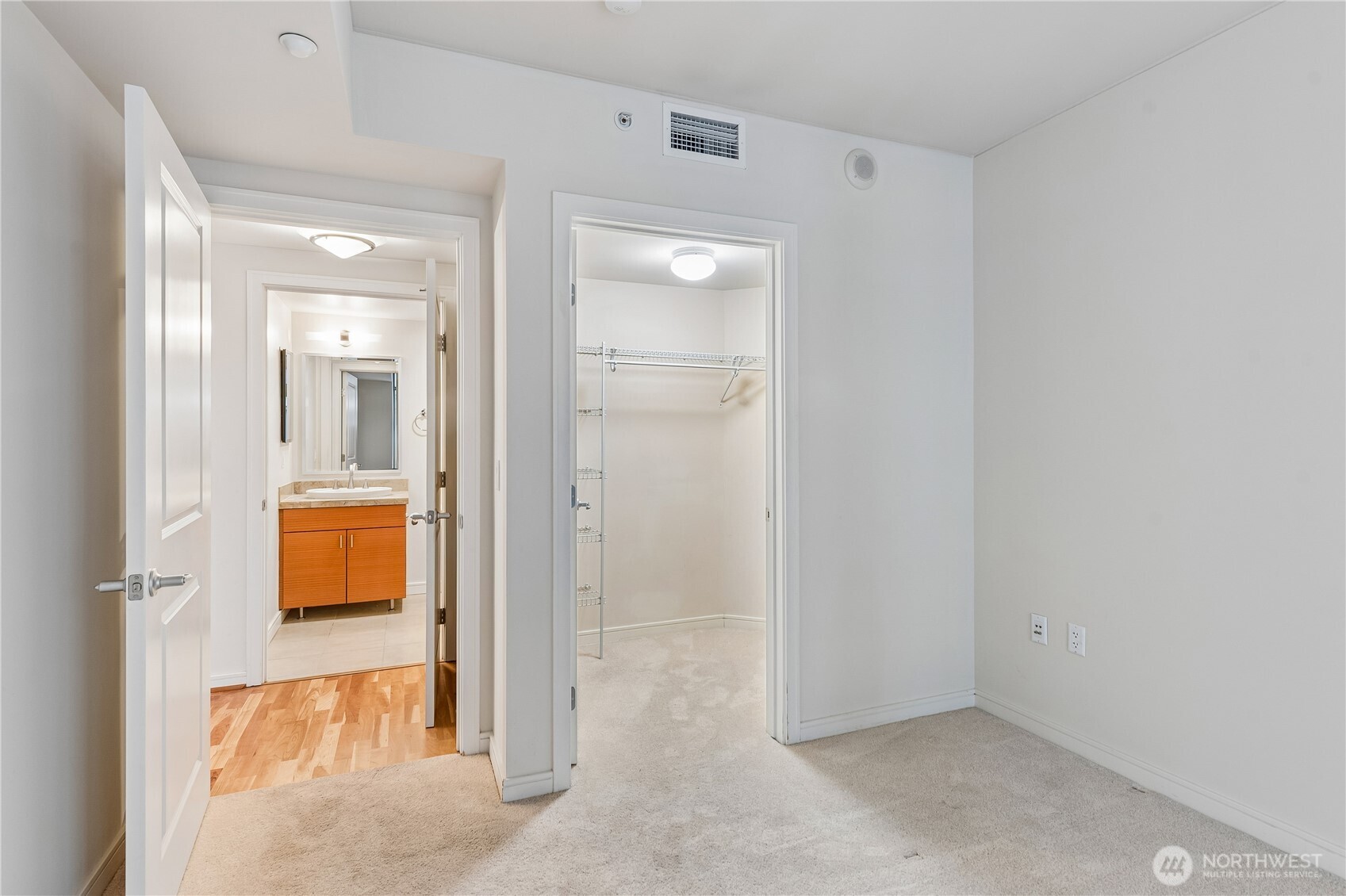 819 Virginia Street, Unit 2109 Seattle, WA 98101 - Photo 15 of 31