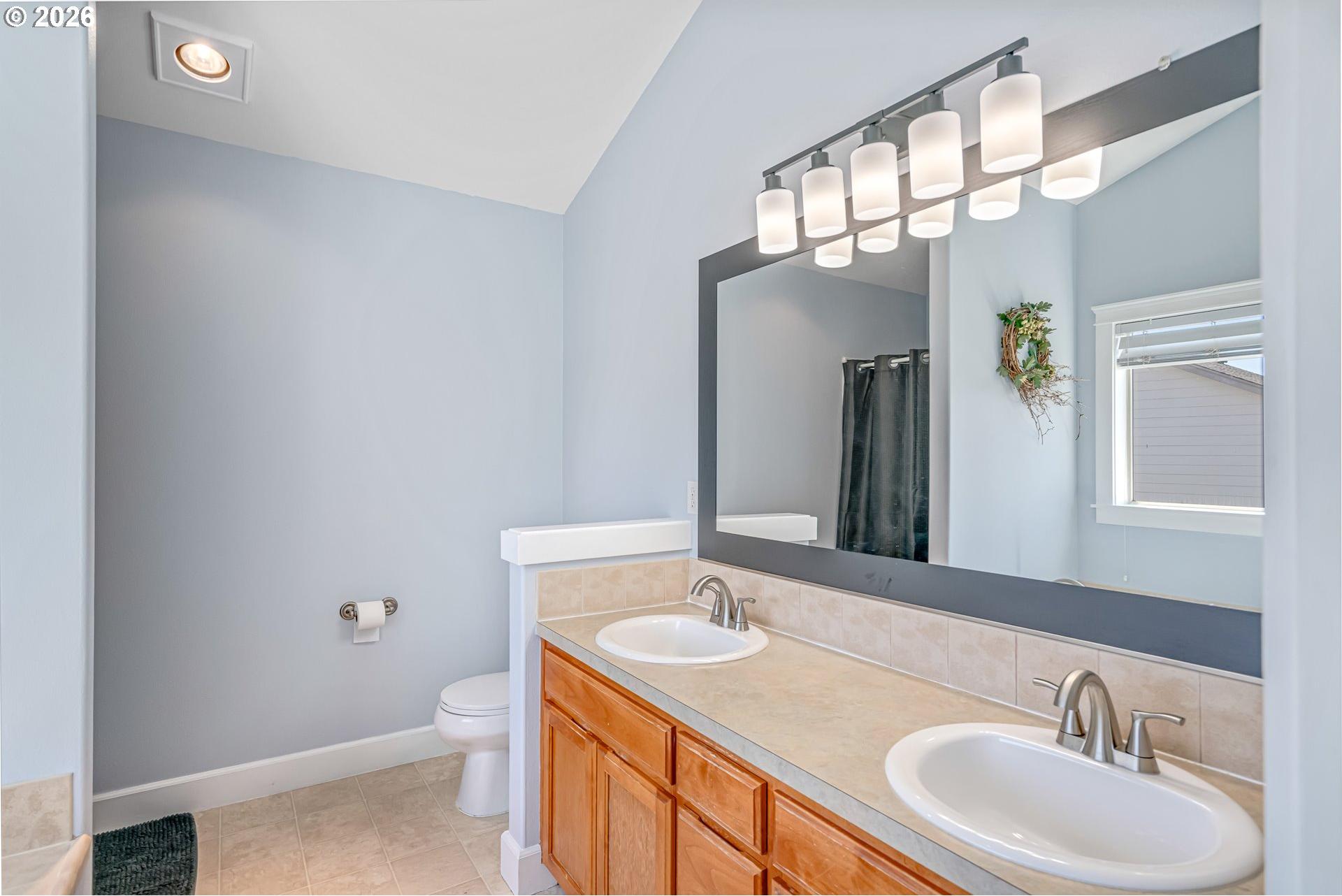 5128 Yukon Court Northeast Salem, OR 97305 - Photo 24 of 38 Gallery Image 24