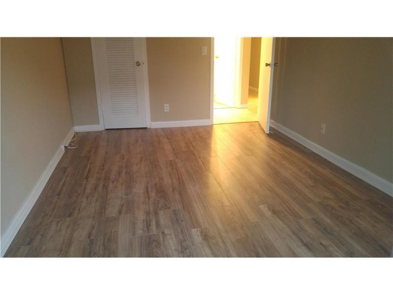 383 Fanshaw J, Unit 383 Boca Raton, FL 33434 - Photo 10 of 16 M2