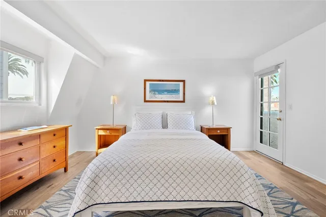 $10,500 | 602 Marguerite Avenue, Corona del Mar, CA 92625