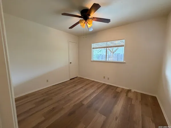 $1,700 | 7643 Chatsworth, San Antonio, TX 78250