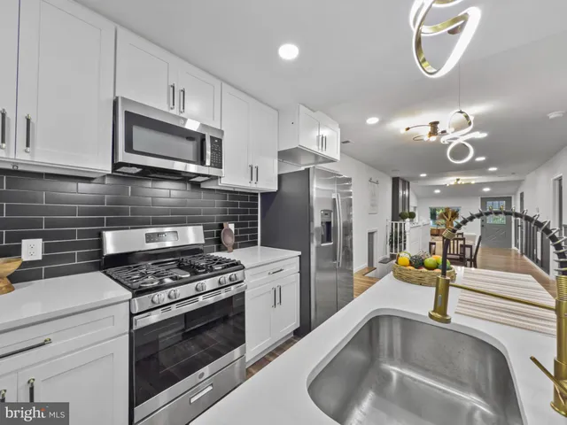 $499,000 | 3806 Oliver Street, Hyattsville, MD 20782