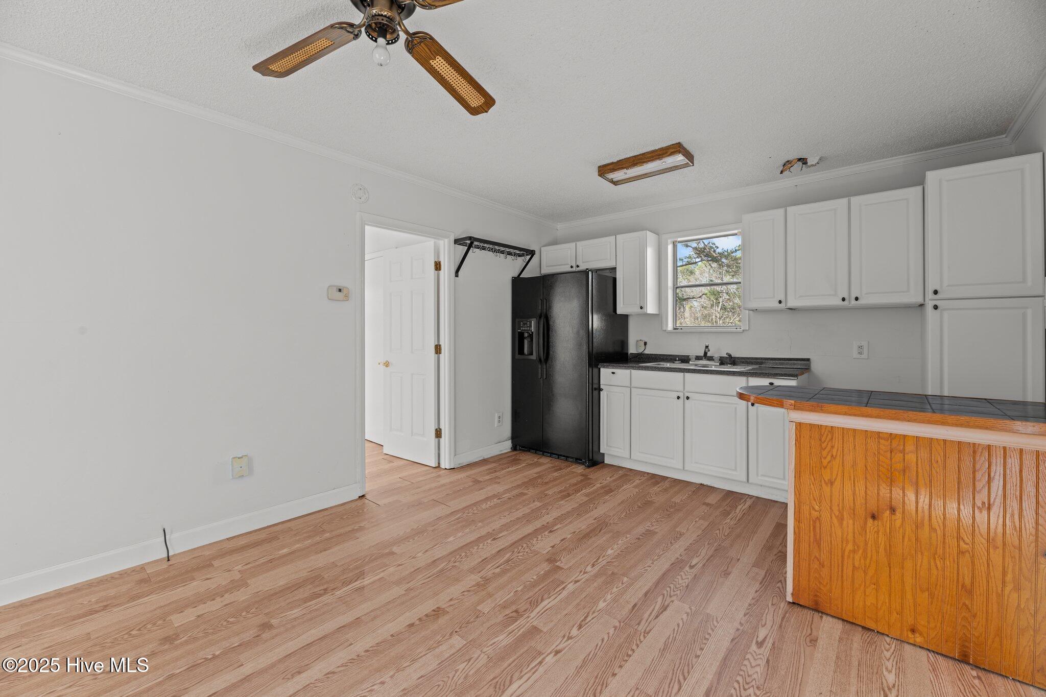 406 Sandy Point Road New Bern, NC 28560 - Photo 27 of 34 43-web-or-mls-DSC_2734