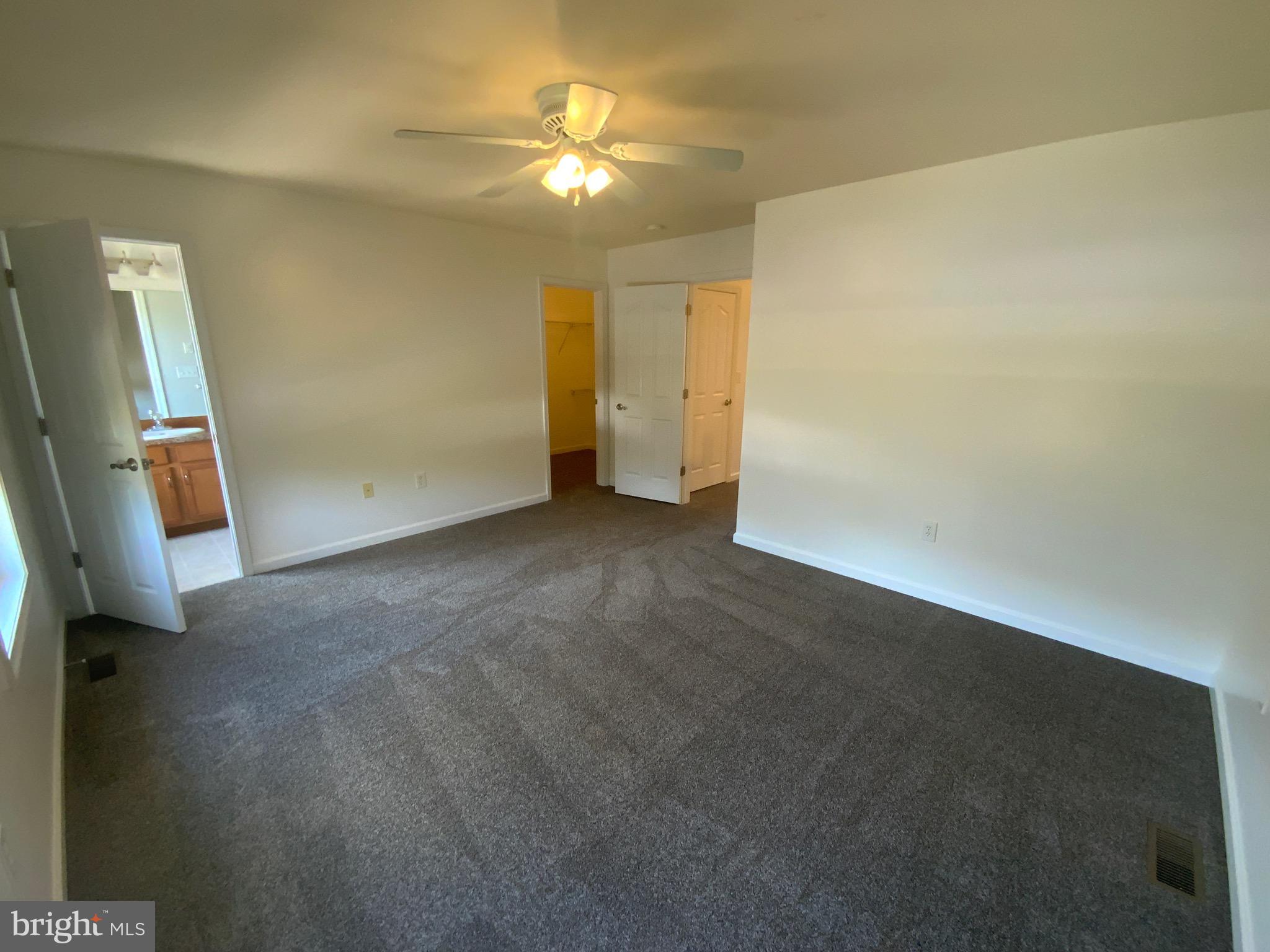 1228 Overlook Road Middletown, PA 17057 - Photo 11 of 23 Gallery Image 11